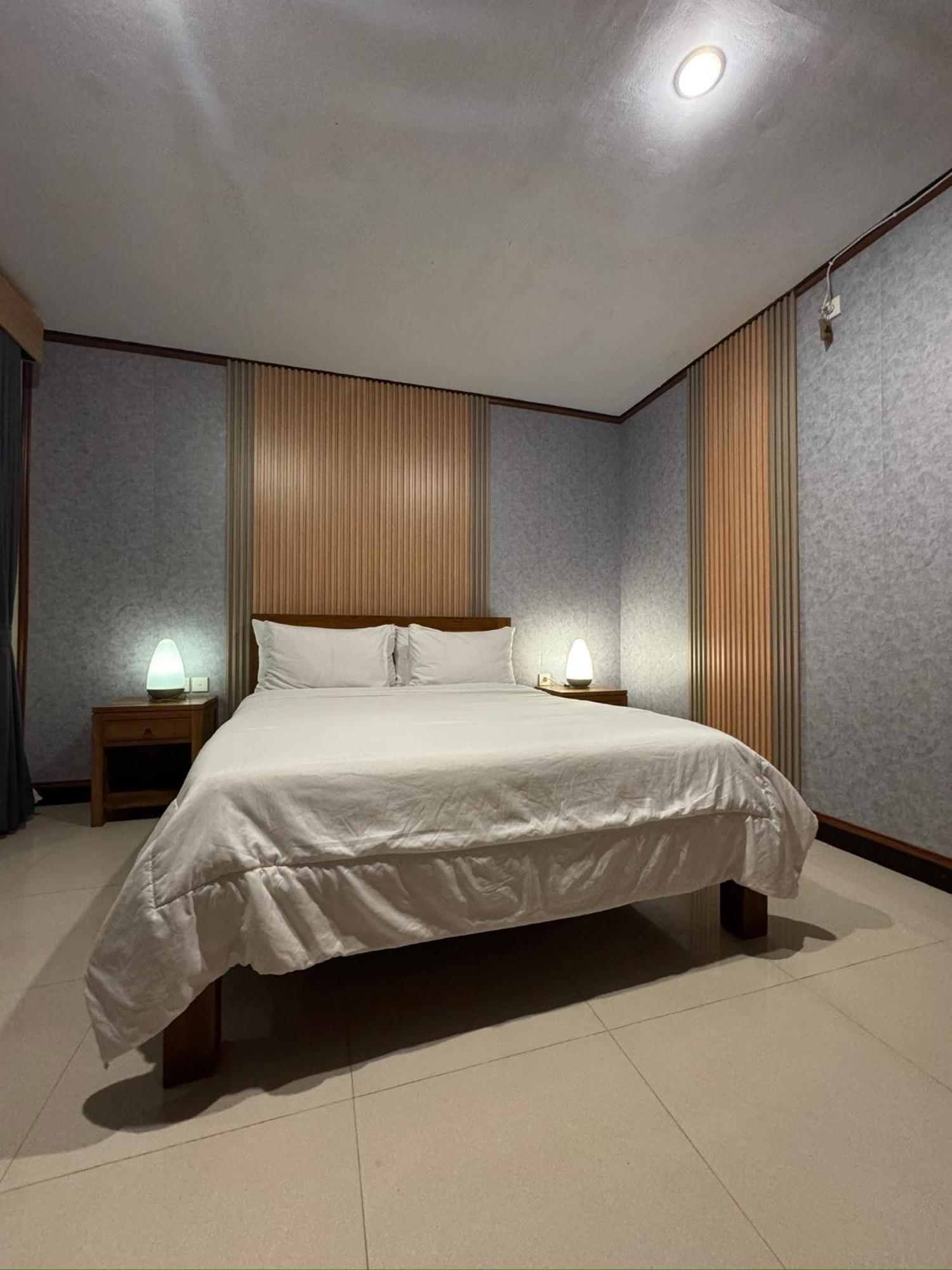 Bali Fullmoon Pensión Canggu Exterior foto