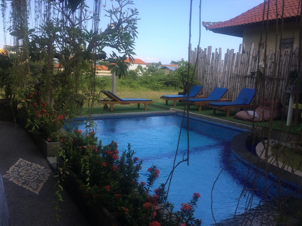 Bali Fullmoon Pensión Canggu Exterior foto